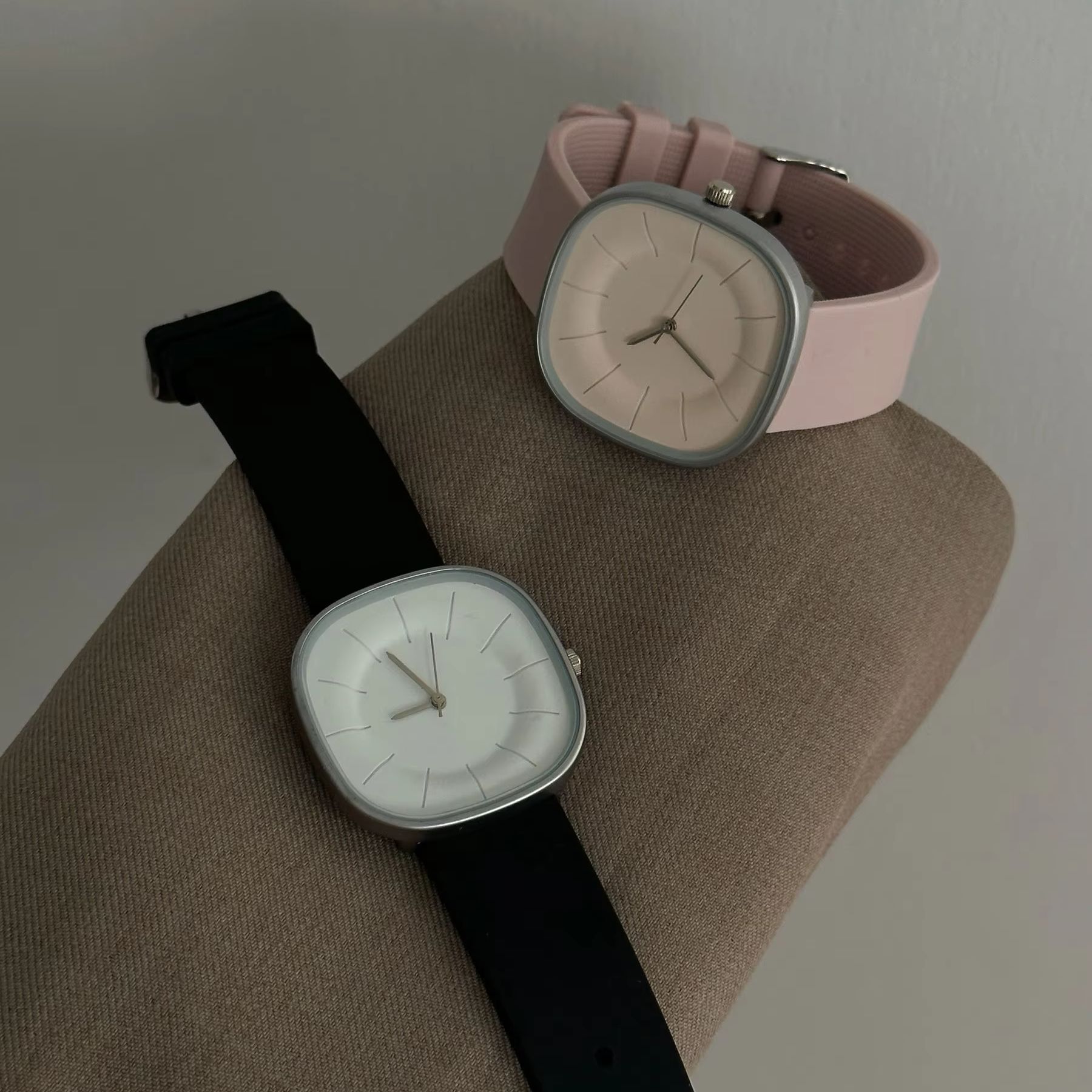 Minimalistyczny zegarek damski – Women'S Accessories To Wear With Watch recenzja i cena