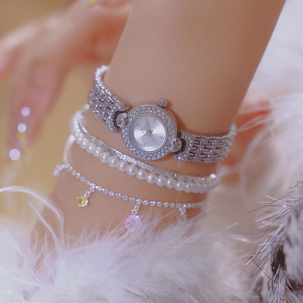 Minimalistyczny srebrny zegare – Women'S Accessories To Wear With Watch recenzja i cena